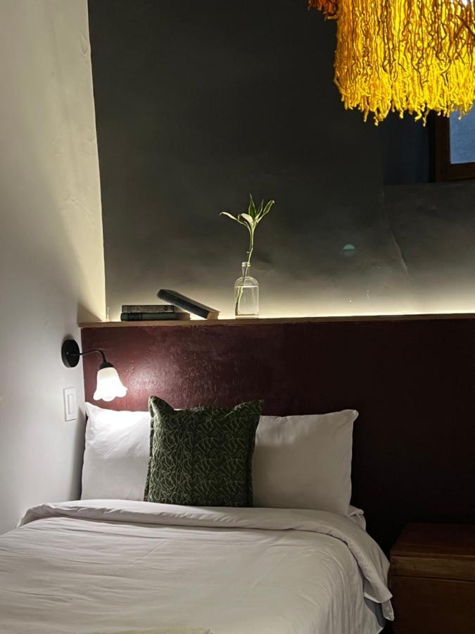 Twin Room with Shared Bathroom,1551245881:JPEG